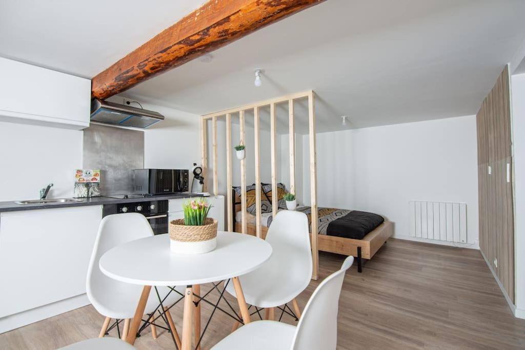Magnifique Studio Au Coeur De Saint Paulien Apartment Ngoại thất bức ảnh